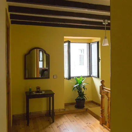 Casa Nogal * 누에바데엘라네스